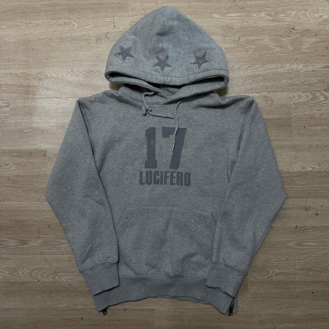 지방시 LUCIFERO 17 풀오버 후드티 상품이미지1