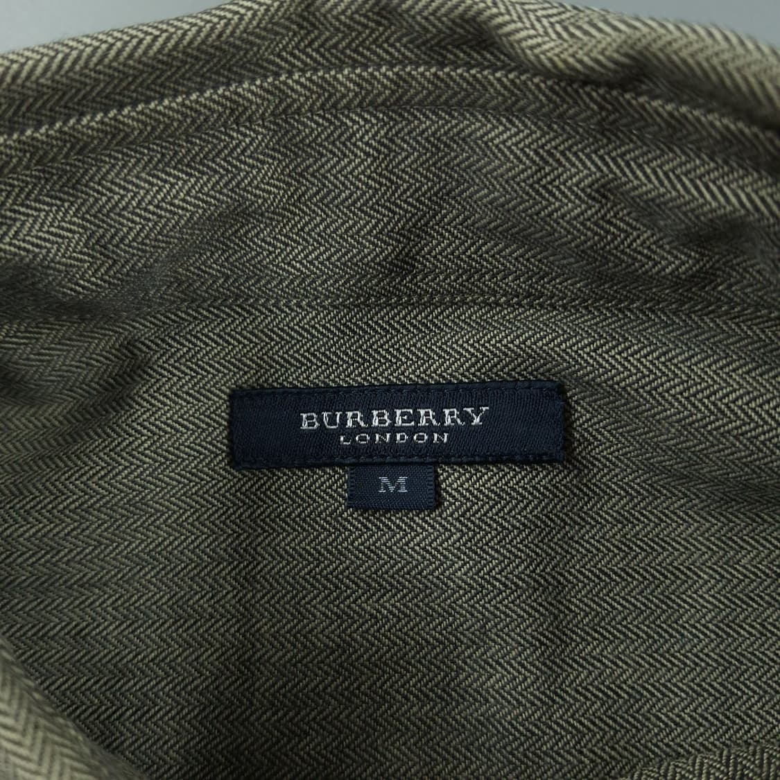 버버리 카키 그레이 헤링본 패턴 체스트포켓 코튼 울 블렌드 남방 셔츠 상품이미지6