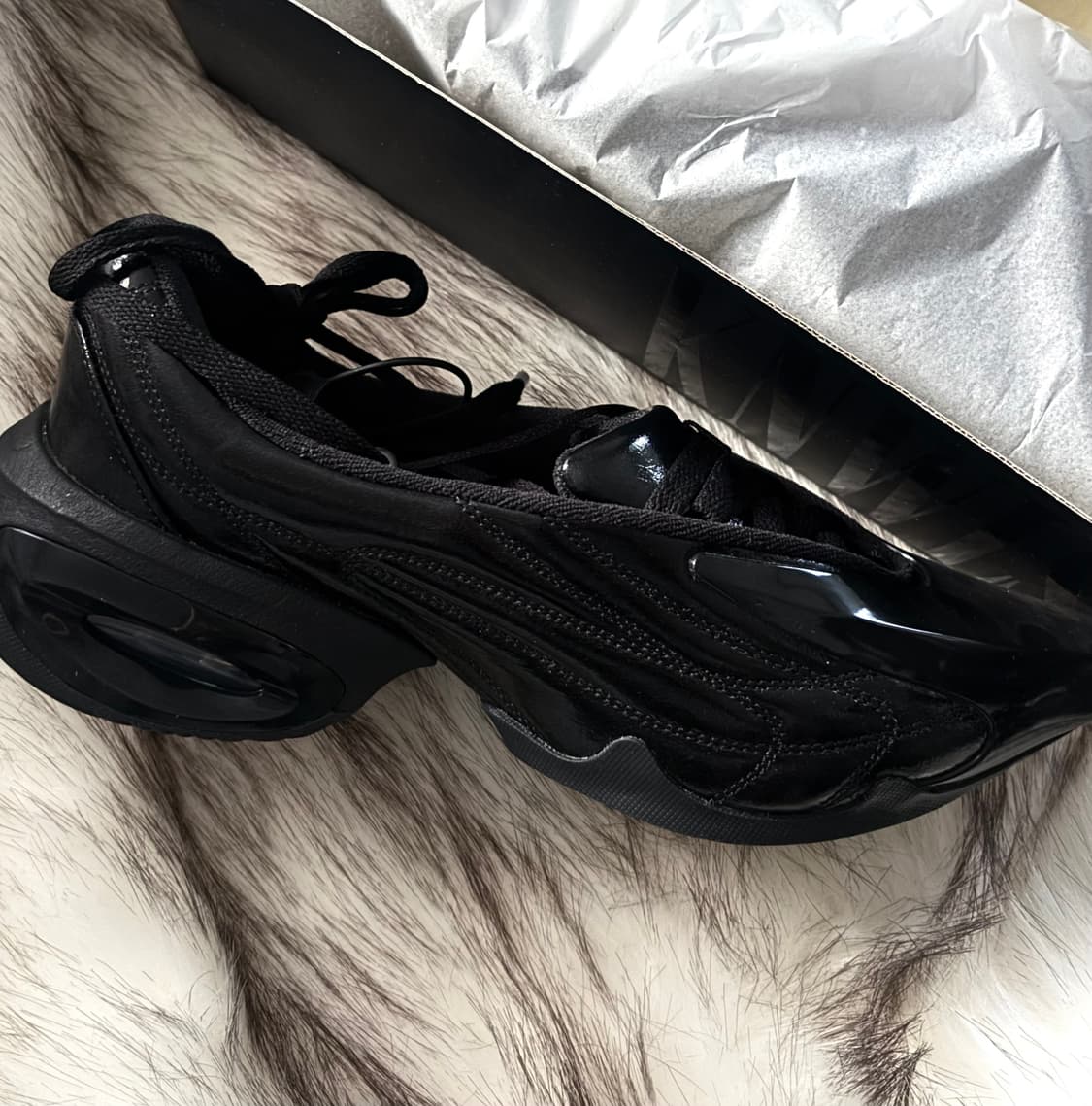 나이키 노울스 에어맥스 뮤즈 느와르 블랙 240 상품이미지1