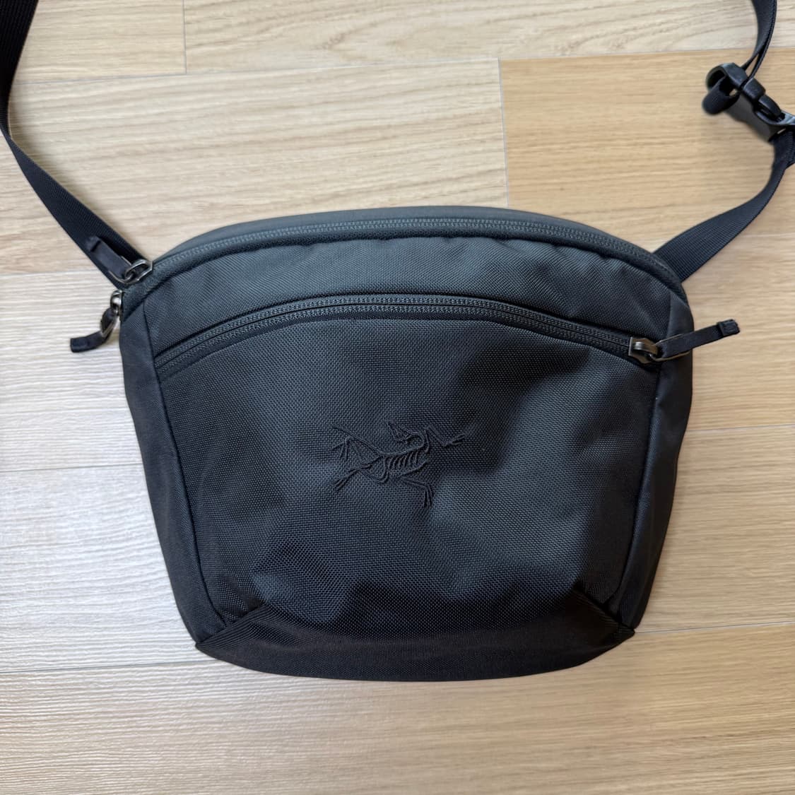 아크테릭스 맨티스 2 블랙 상품이미지1