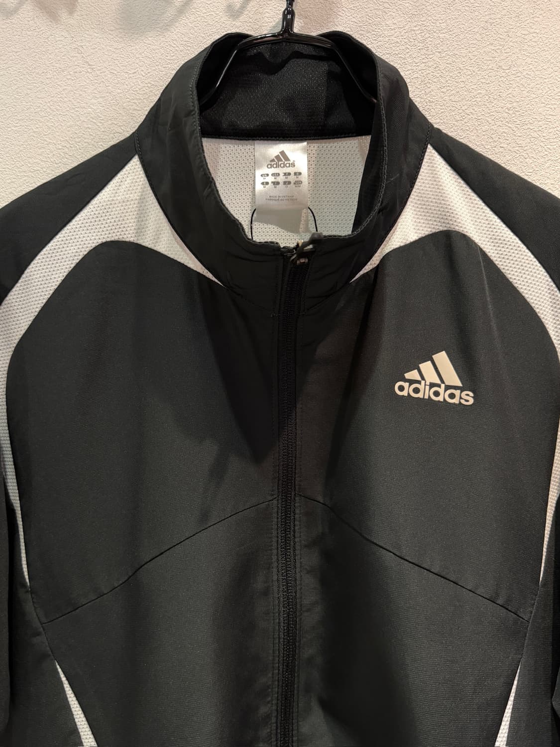 adidas 반팔 집업 상품이미지3