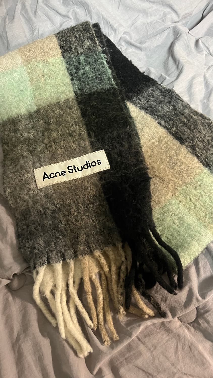 아크네 스튜디오 모헤어 체크 머플러 그린 그레이 블랙 상품이미지1