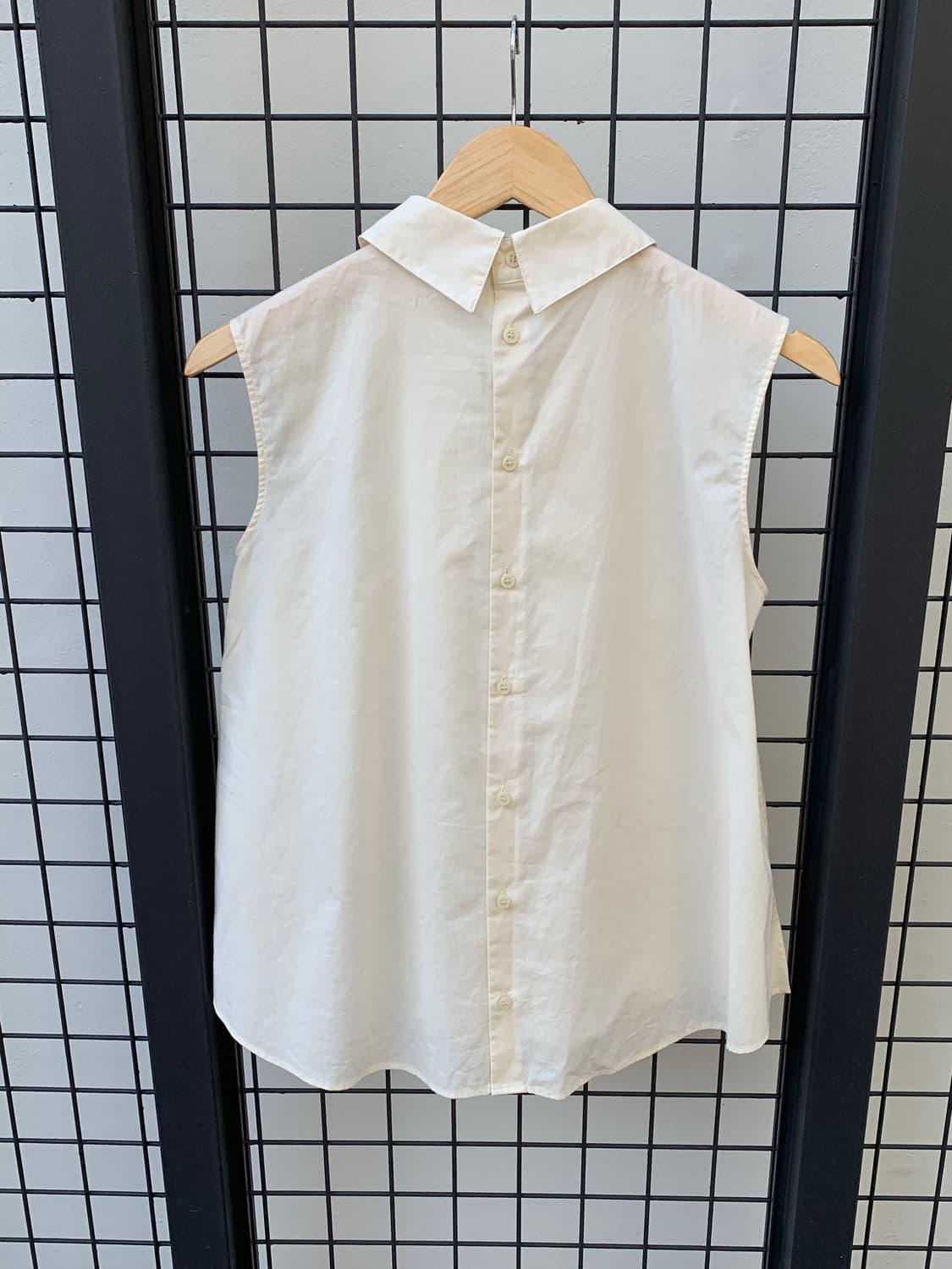 마르니 유니클로 슬리브리스 블라우스 상품이미지4