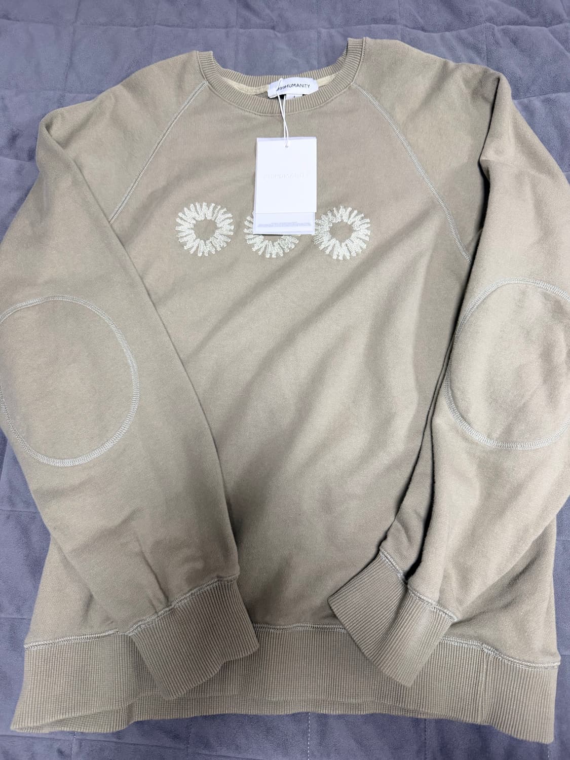 [1] 999 휴머니티 EVD 스웻 맨투맨 (페이디드 올리브) 상품이미지4