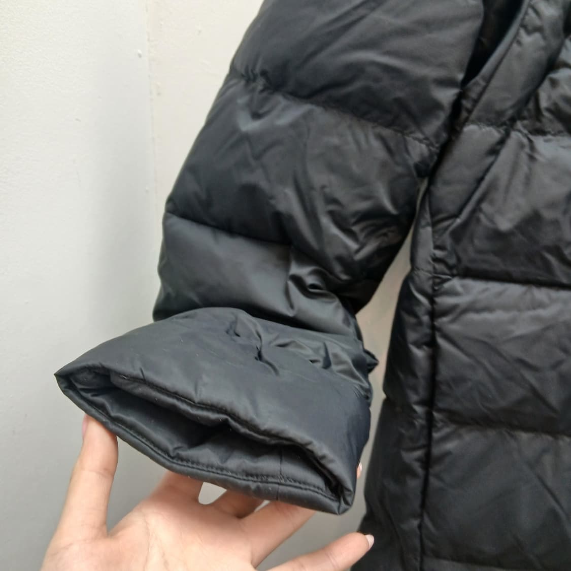 아크테릭스 정품 쏘륨 X롱 파카  블랙 상품이미지3