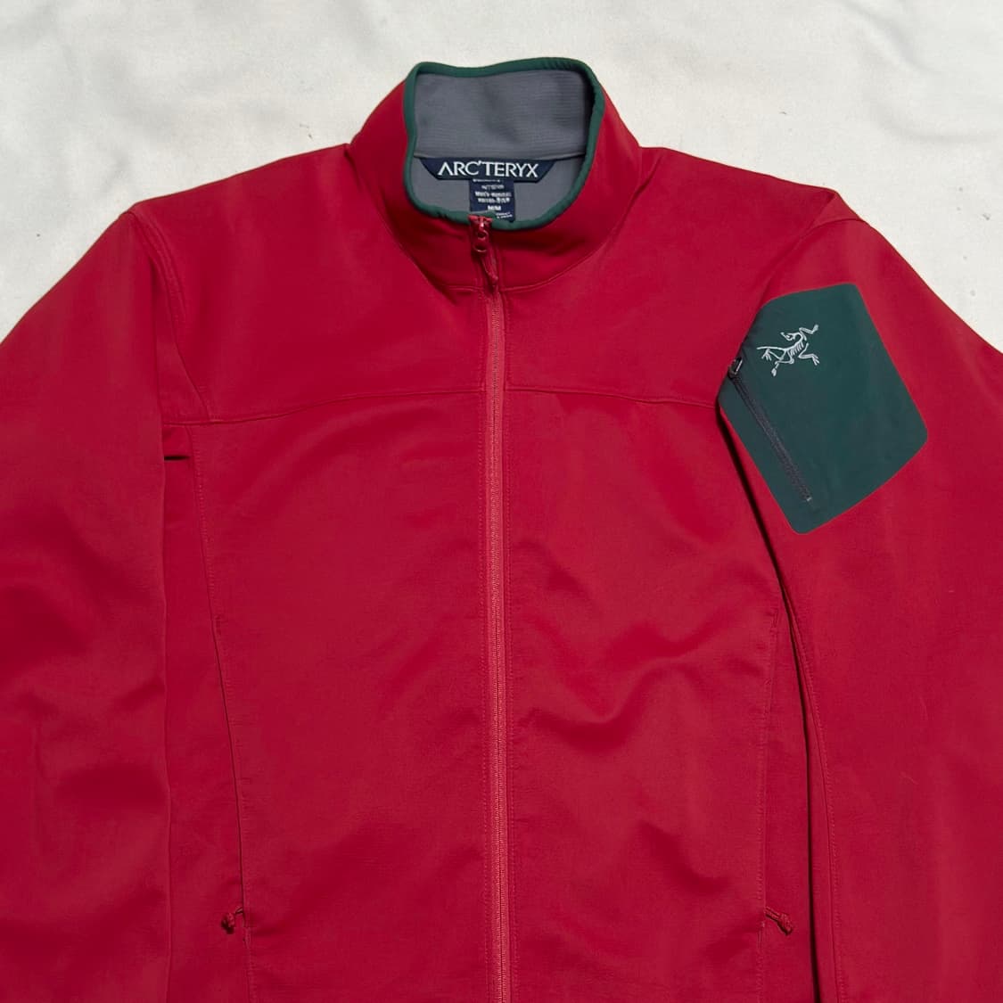 M 아크테릭스 엡실론 AR 소프트쉘 자켓 상품이미지1