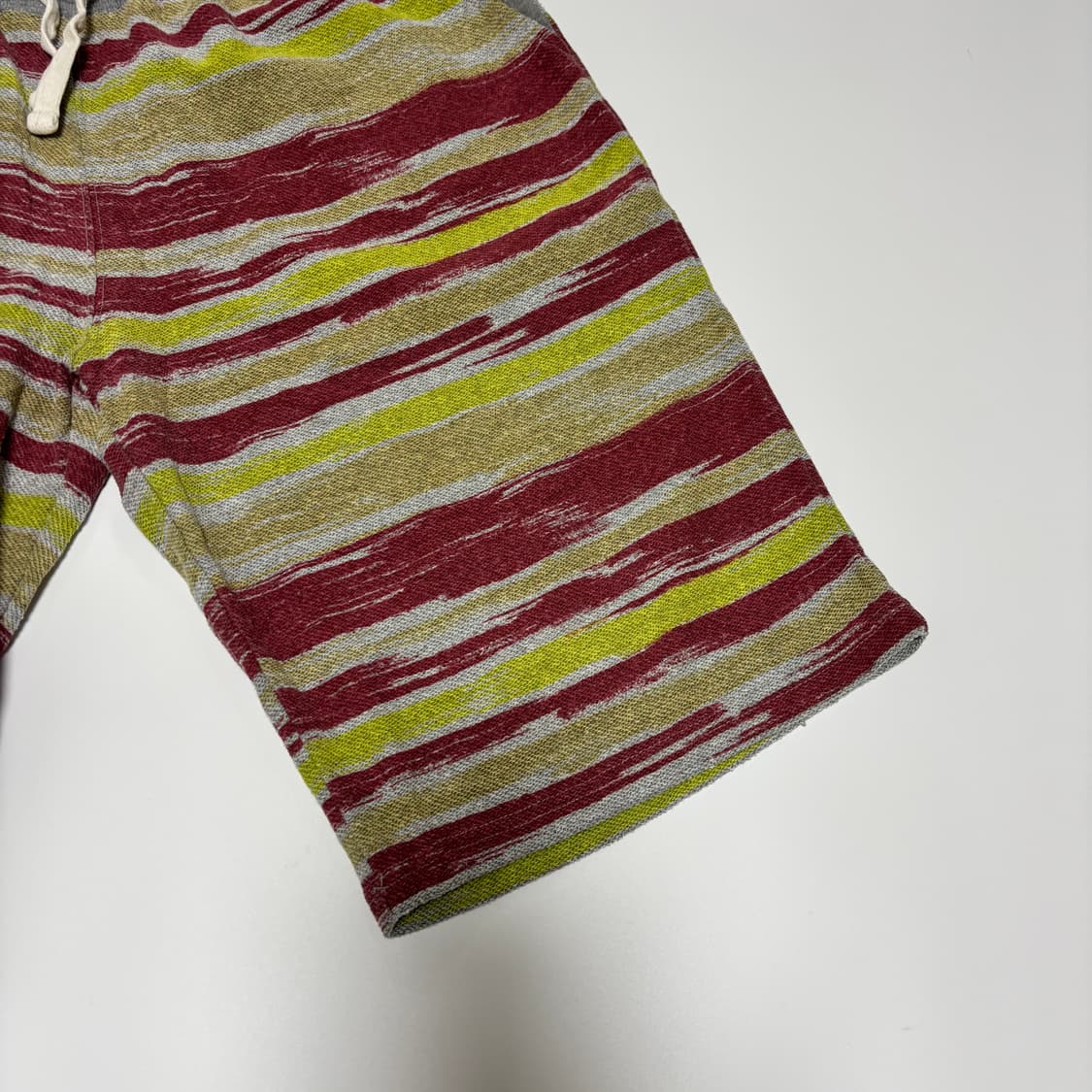 롱비치 서프 스타일 에스닉 멀티 스트라이프 쇼츠 상품이미지2