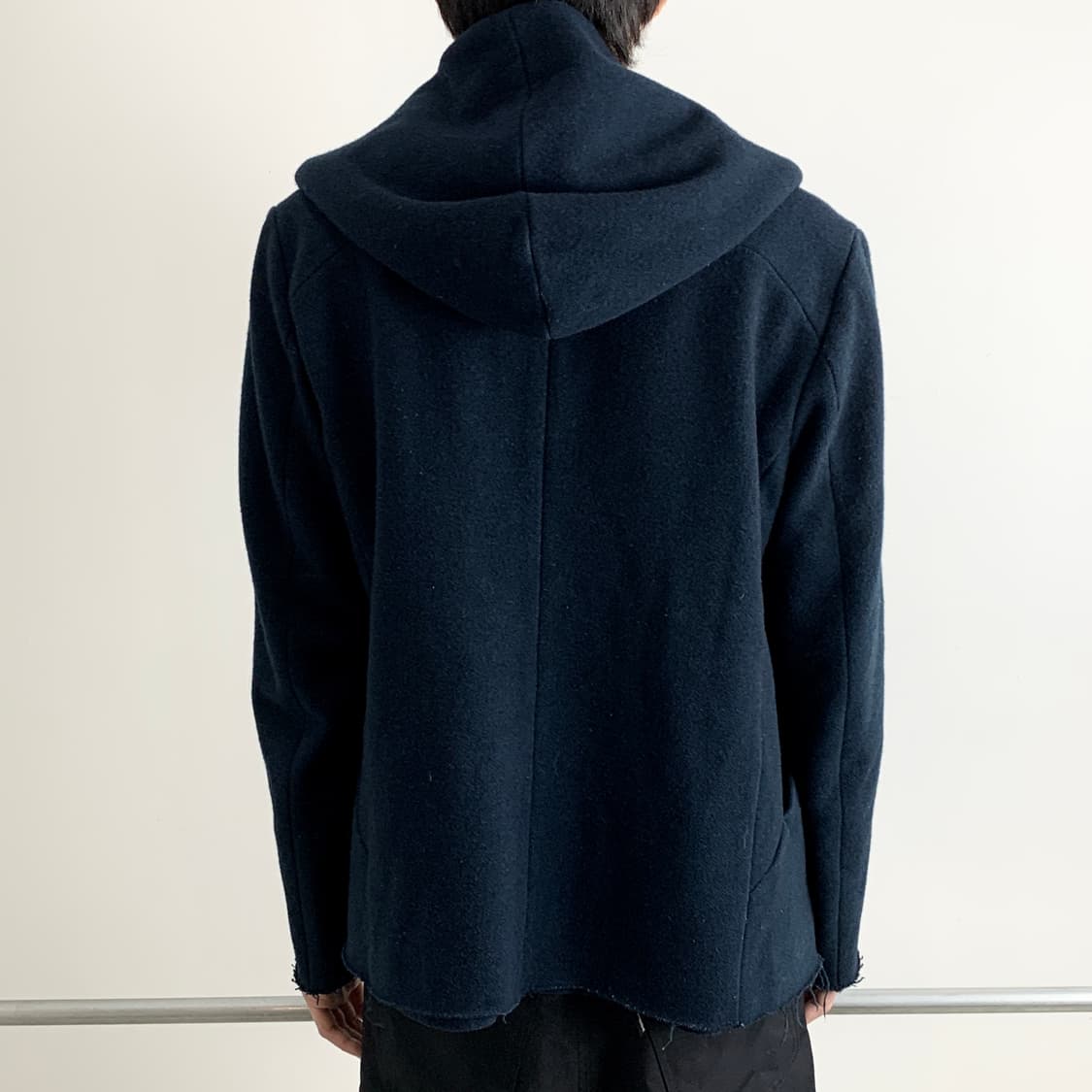 카즈유키 쿠마가이 어태치먼트 멜톤 빅 후드 더블 코트 상품이미지6