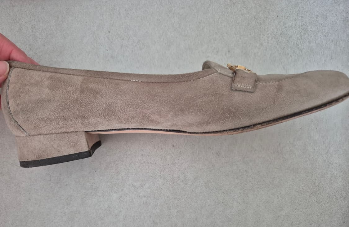 페라가모 스웨이드 로퍼 단화 상품이미지5