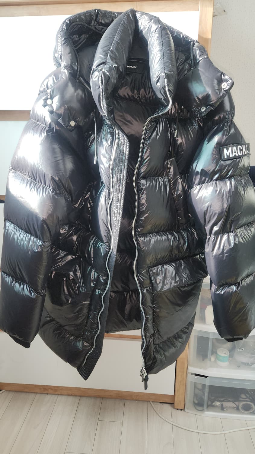 정품.새상품급.맥케이지 NA 켄드릭 유광 패딩.42사이즈.105.XL 상품이미지1