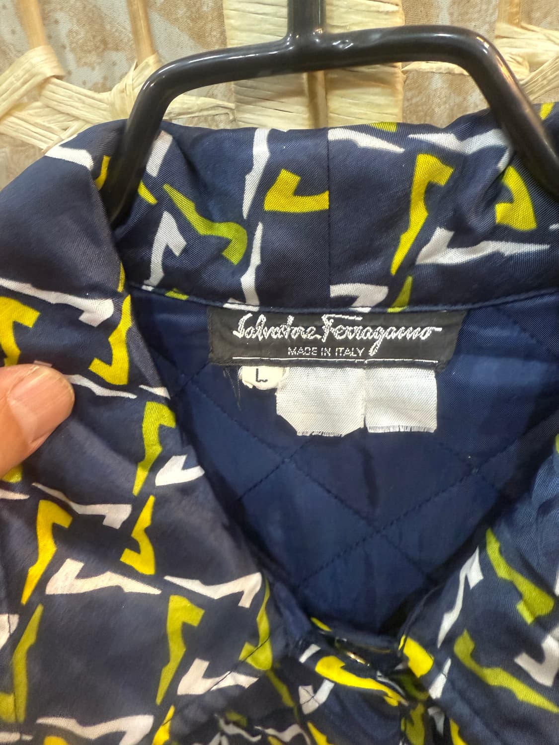 77-88 정품 페레가모 누빔자켓 팝니다 상품이미지2