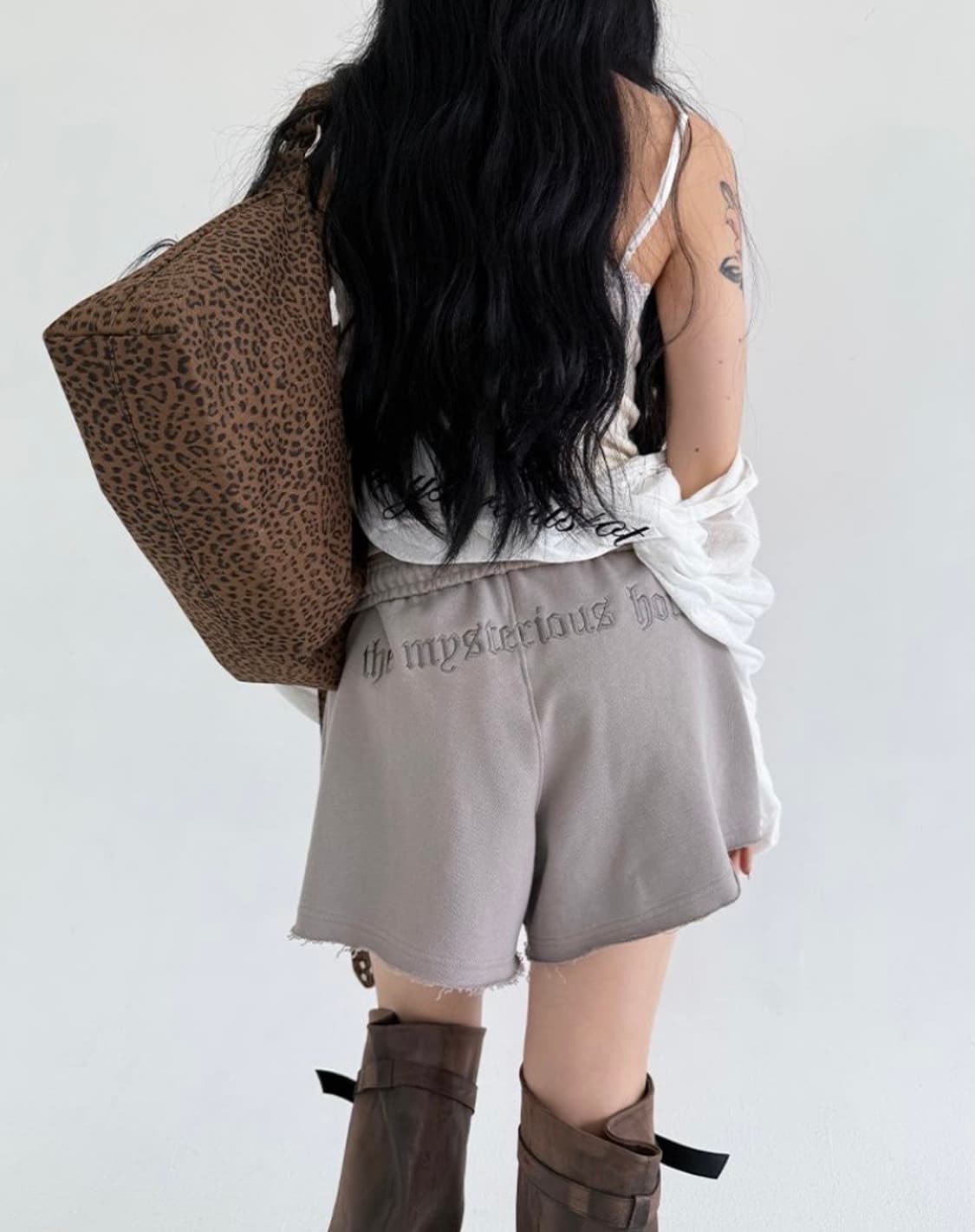 더미스테리어스호텔 웨스턴 호보백 상품이미지4