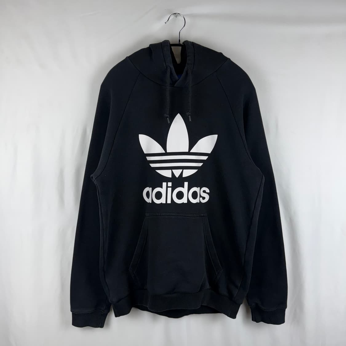 (110) 아디다스 오리지날 프린팅 후드 티 블랙 상품이미지2