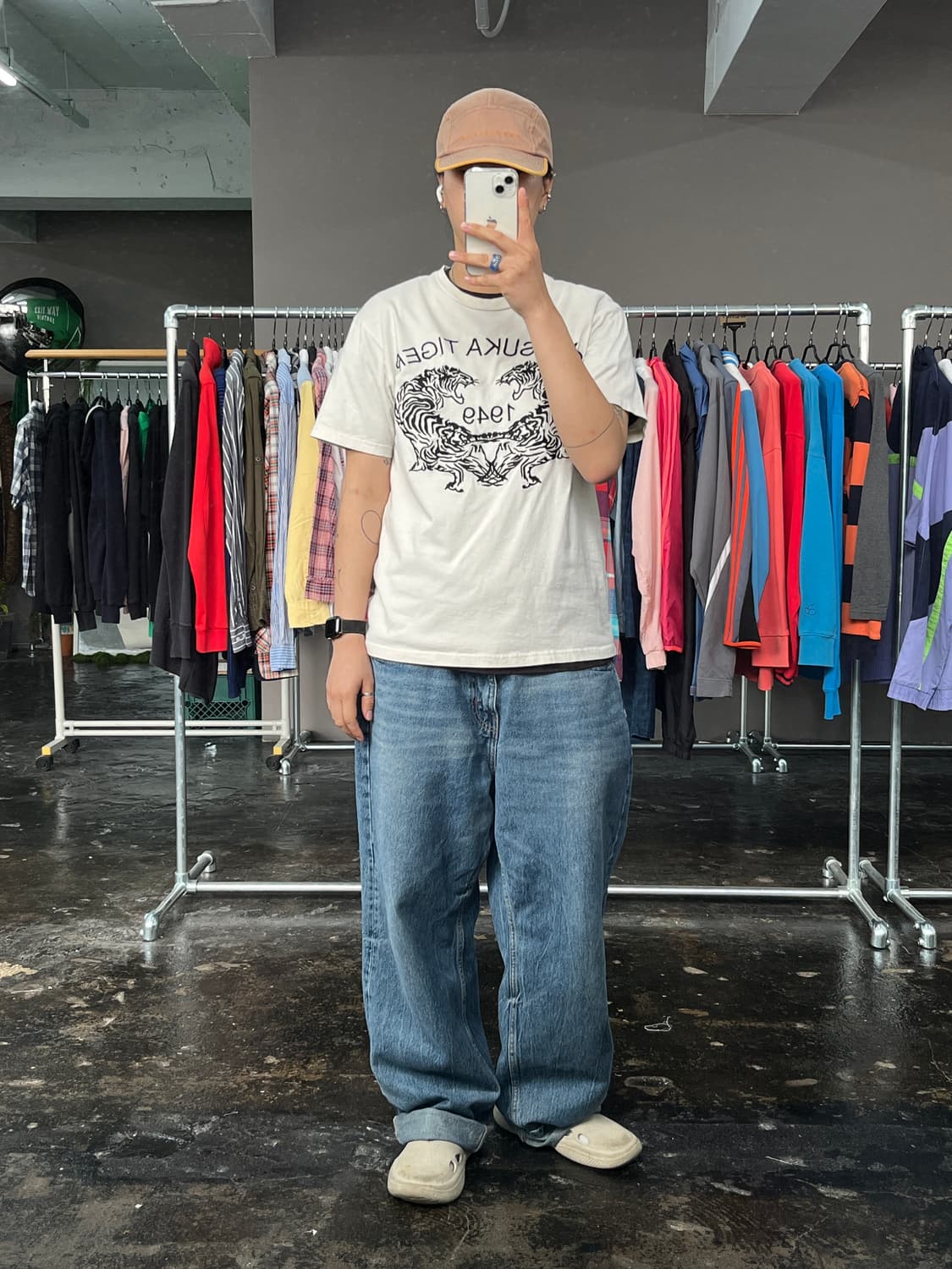 오니츠카 타이거 자수 반팔 티셔츠 상품이미지3