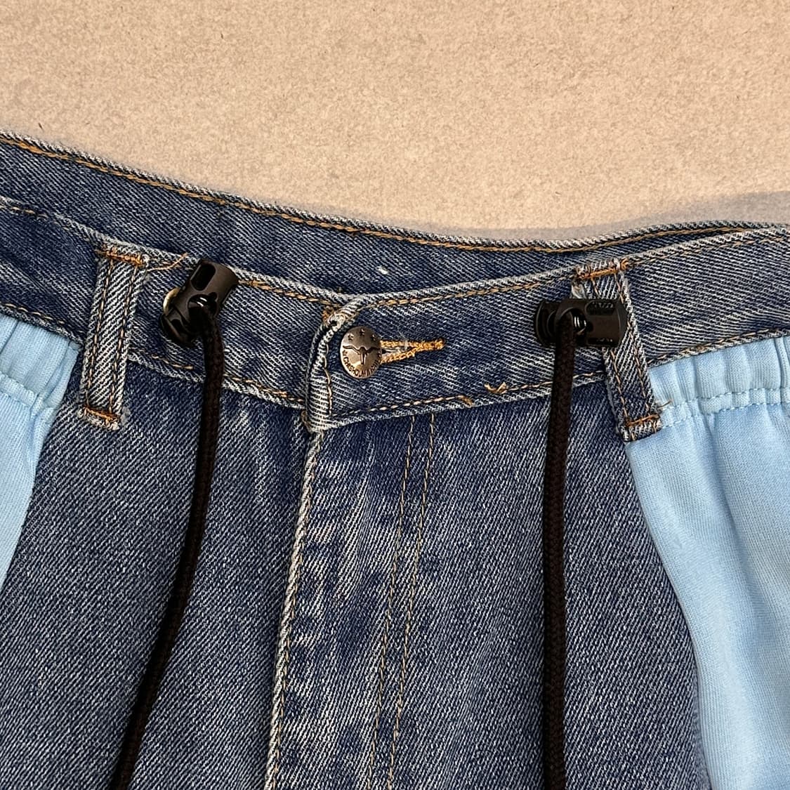 아디다스 리메이크 데님 트랙 팬츠 상품이미지6