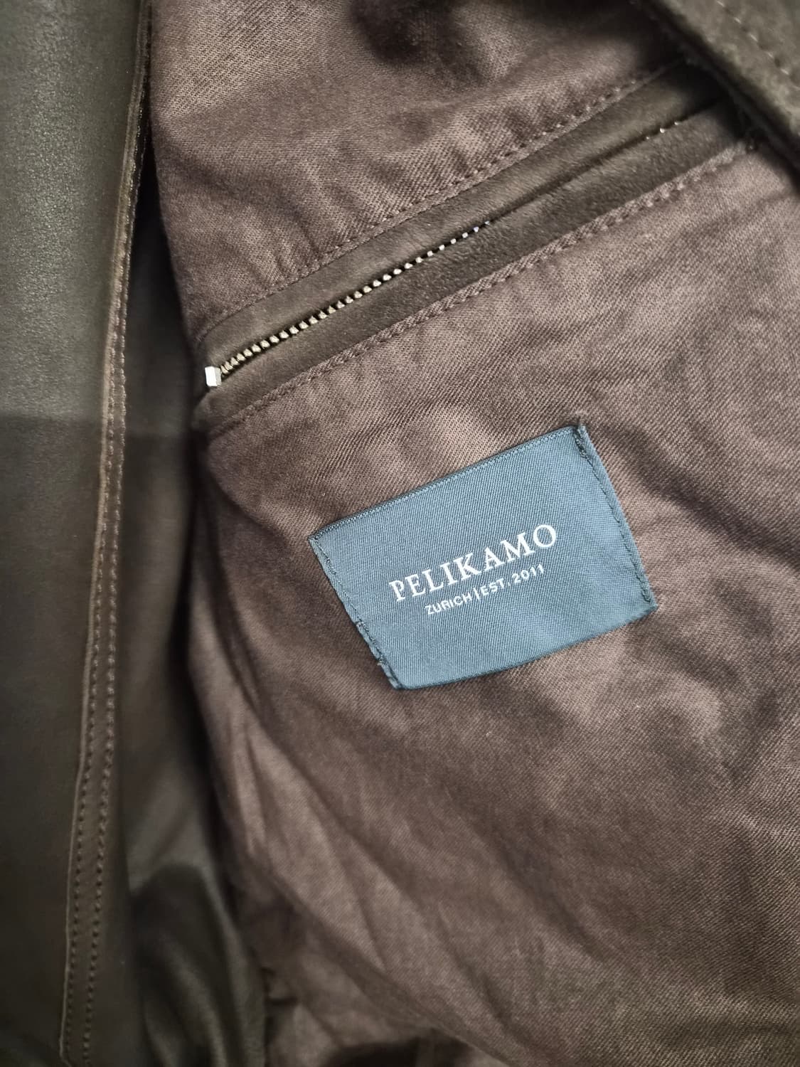 48) PELIKAMO 스웨이드 레더 자켓 팝니다 상품이미지4