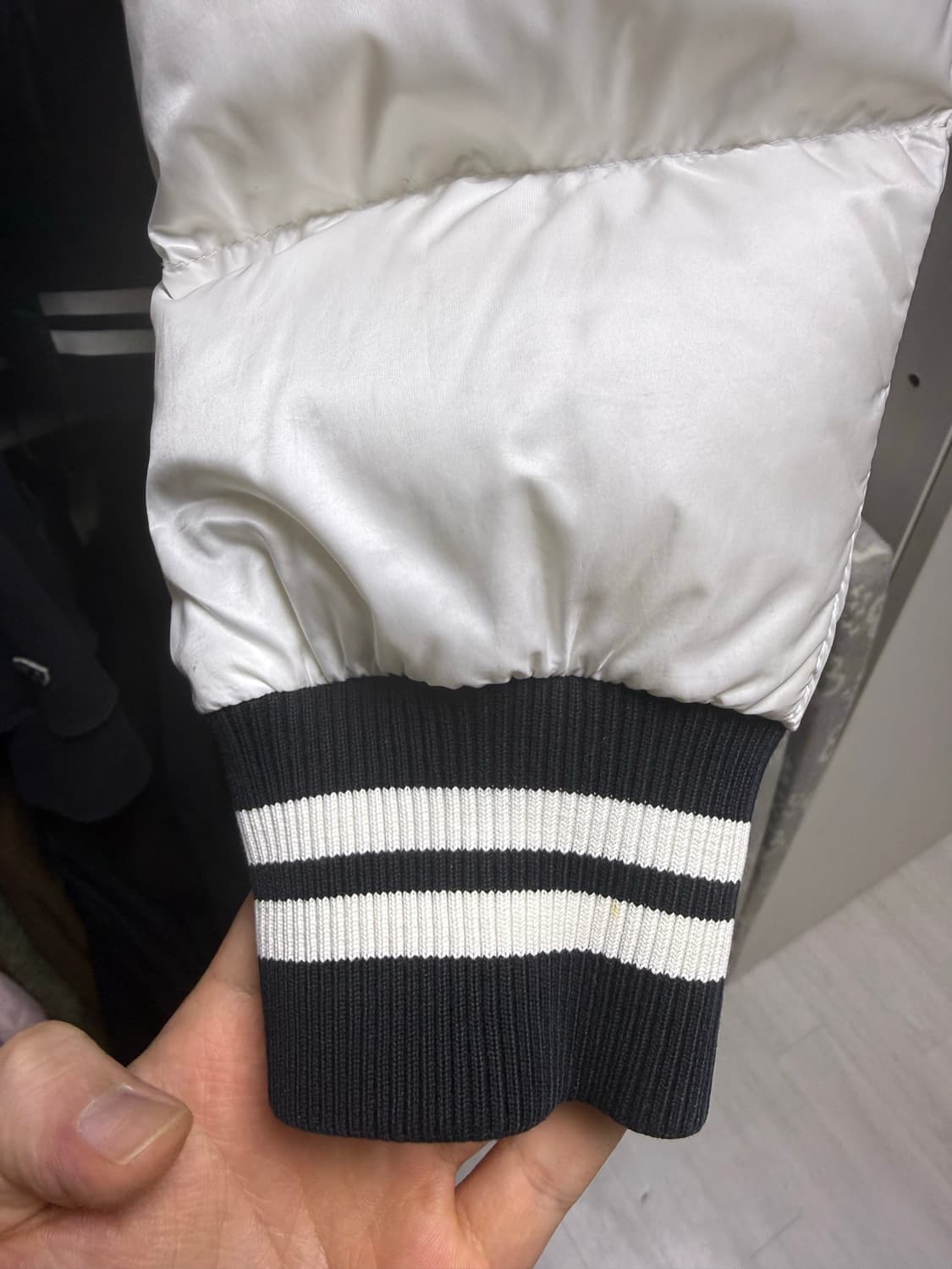 몽클레어 바시티 패딩 상품이미지10