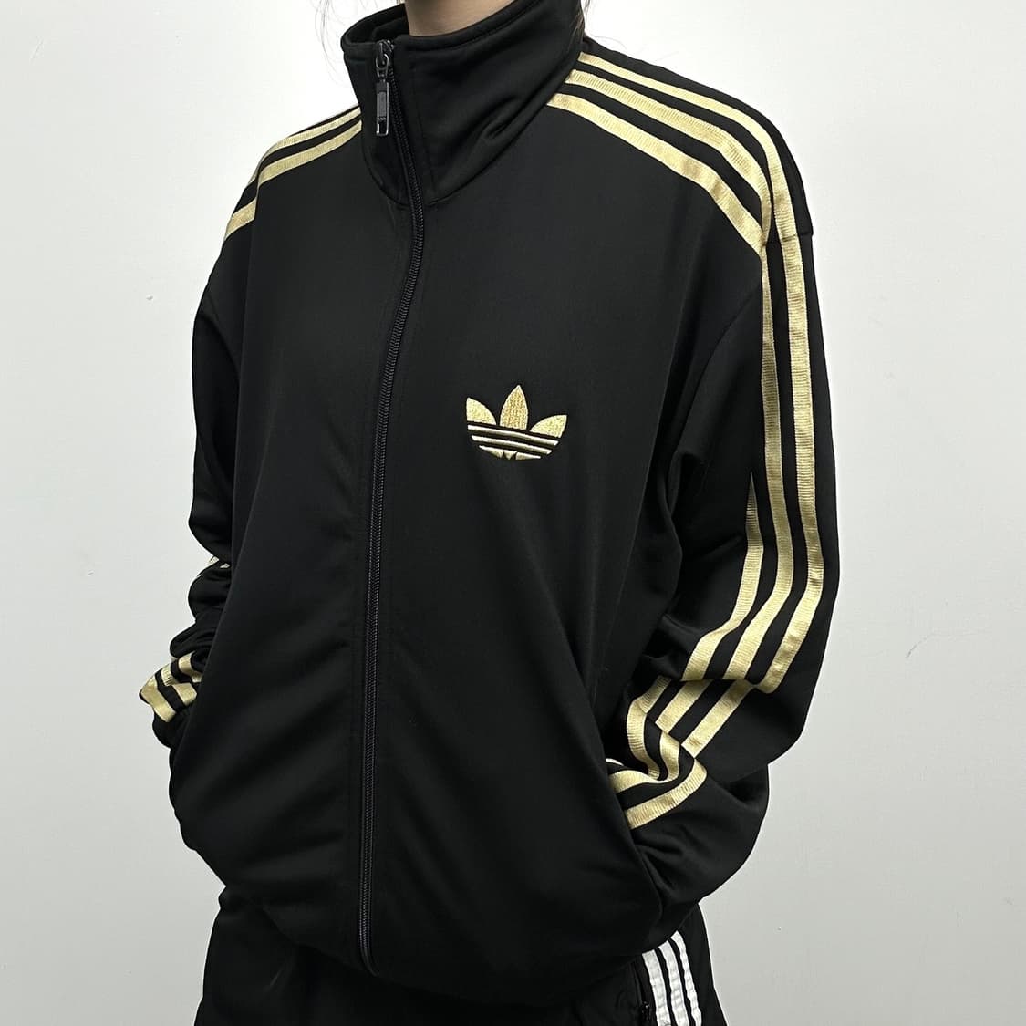 Adidas 아디다스 파이어버드 블랙 골드 져지 자켓 상품이미지1