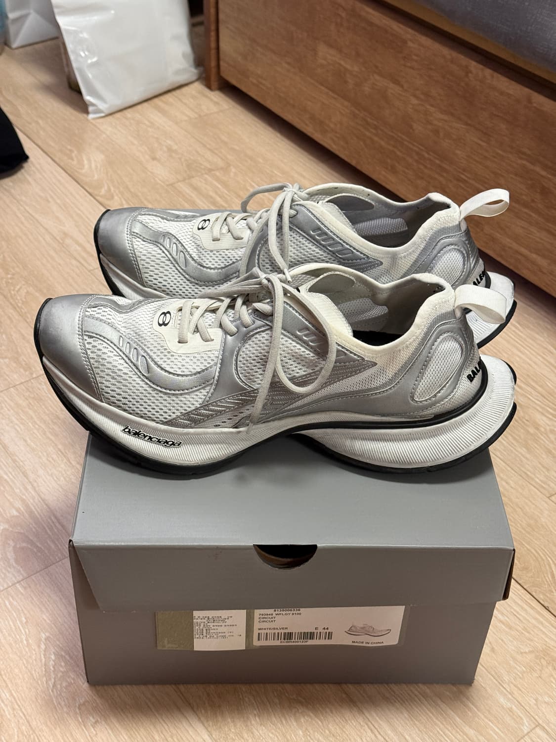 발렌시아가 서킷 44 실버  상품이미지9