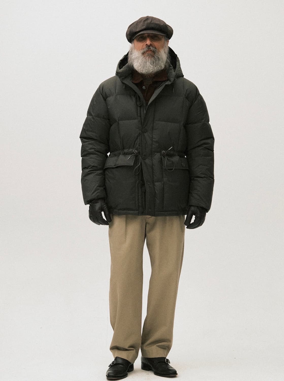 아웃스탠딩 카라코람 패딩 올리브 색상 상품이미지1