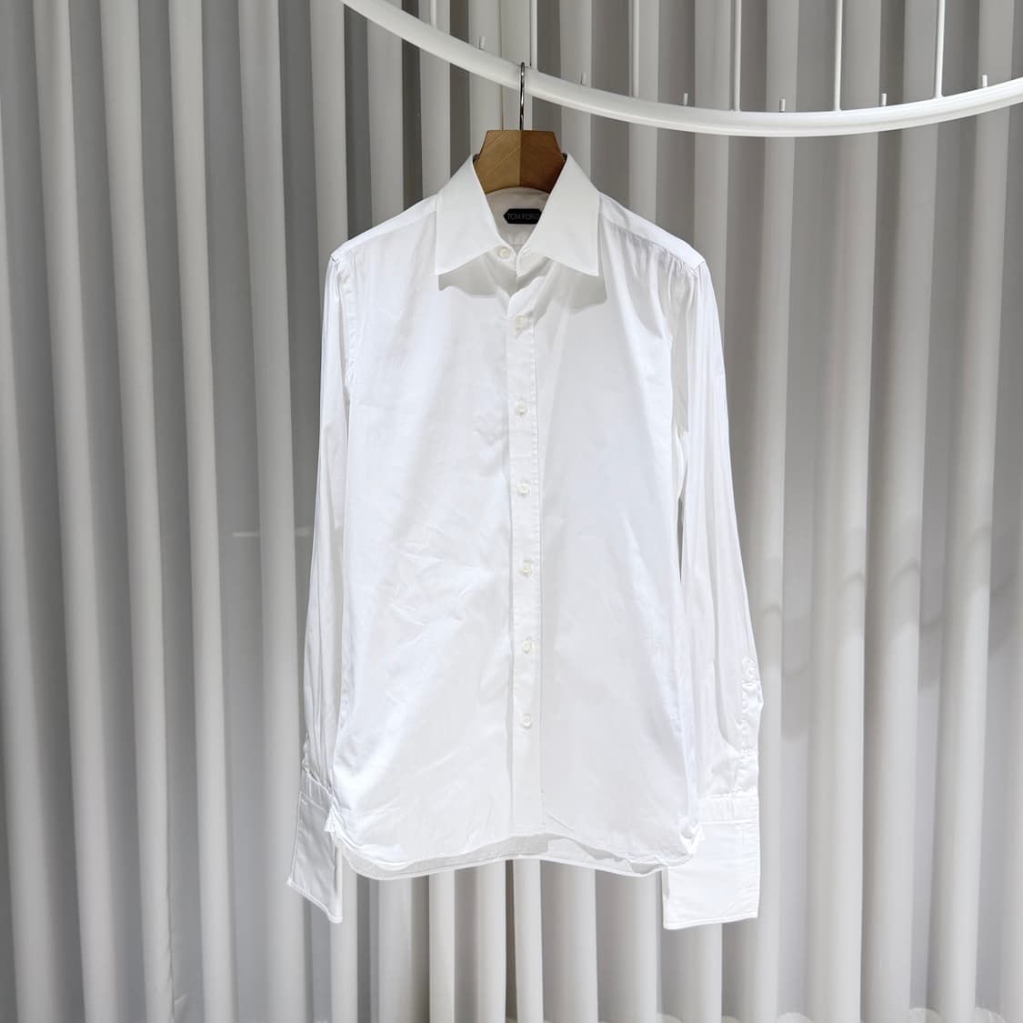 (A+/39) / 톰포드 버튼 다운 코튼 셔츠 화이트 상품이미지1