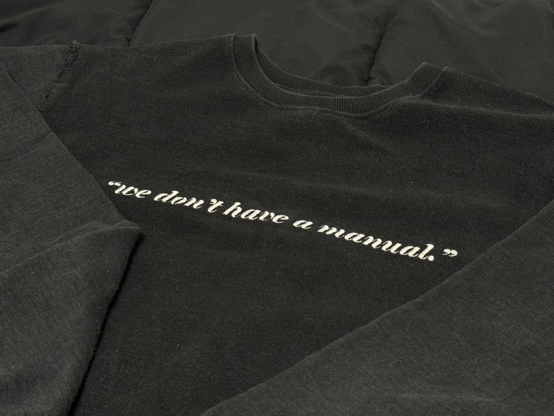 노매뉴얼 / REVERSED SLOGAN SWEAT SHIRT 상품이미지6