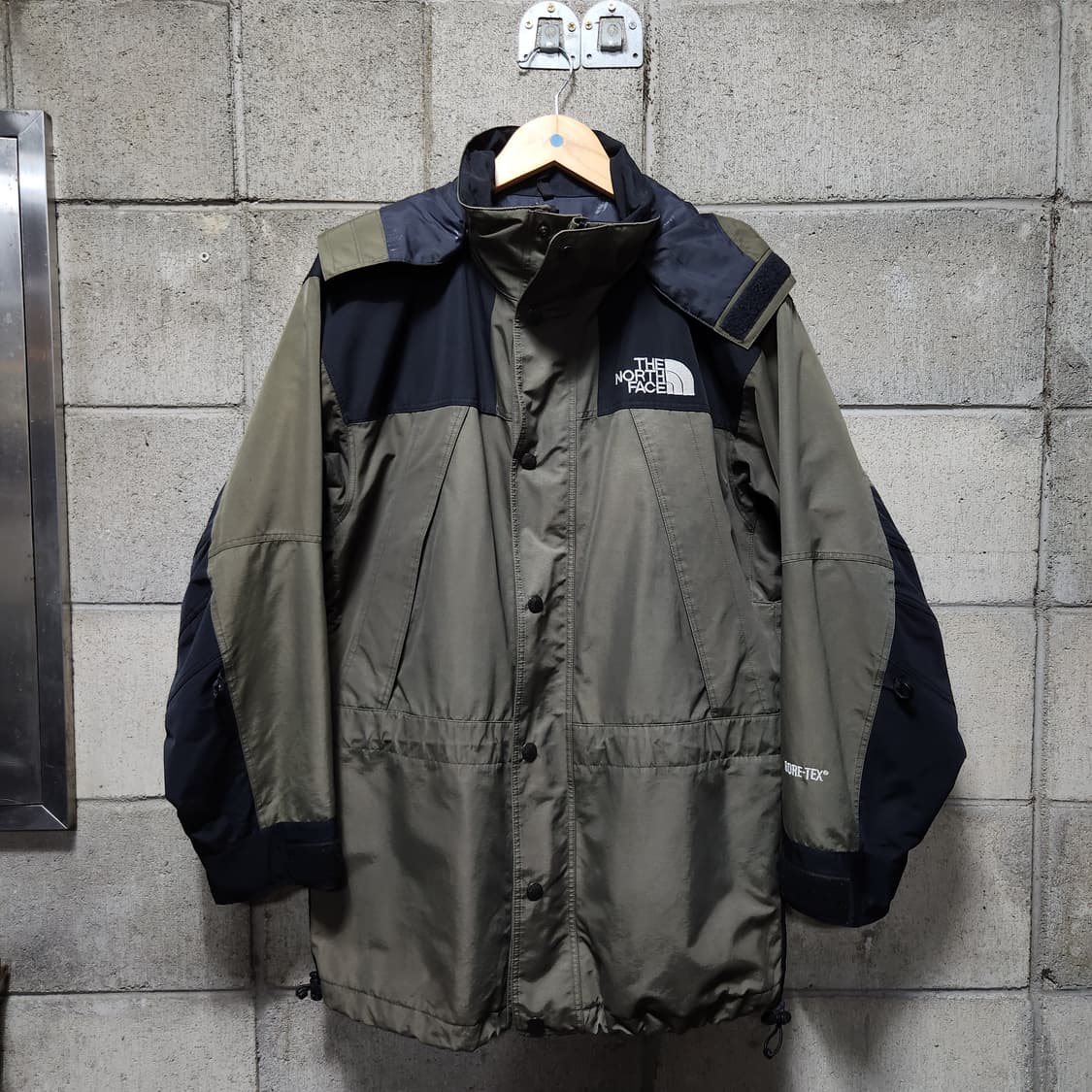 노스페이스 재팬 고어텍스 마운틴 파카 자켓 M 100~105 올리브 상품이미지1