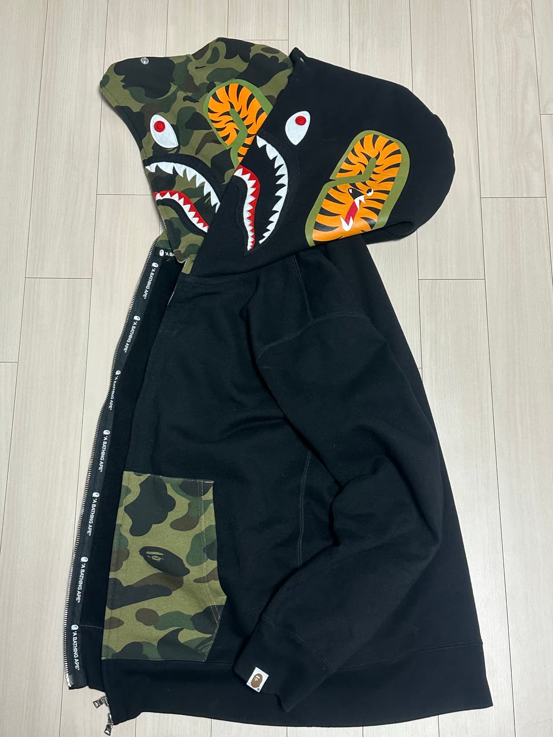 BAPE 베이프 샤크 풀집 더블 후드집업 상품이미지3
