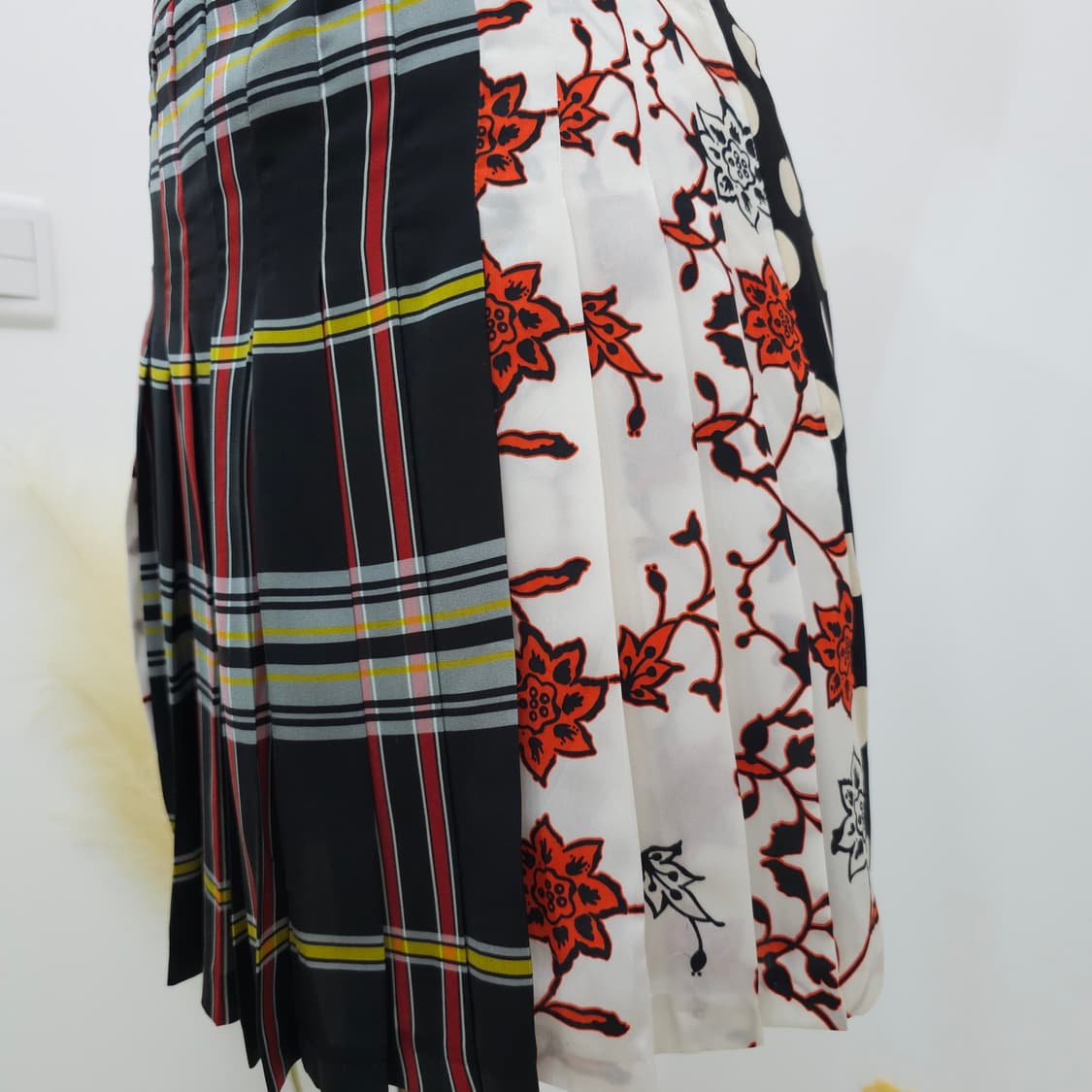 ZARA WOMAN 유니크 패턴 믹스 플리츠 스커트 상품이미지5