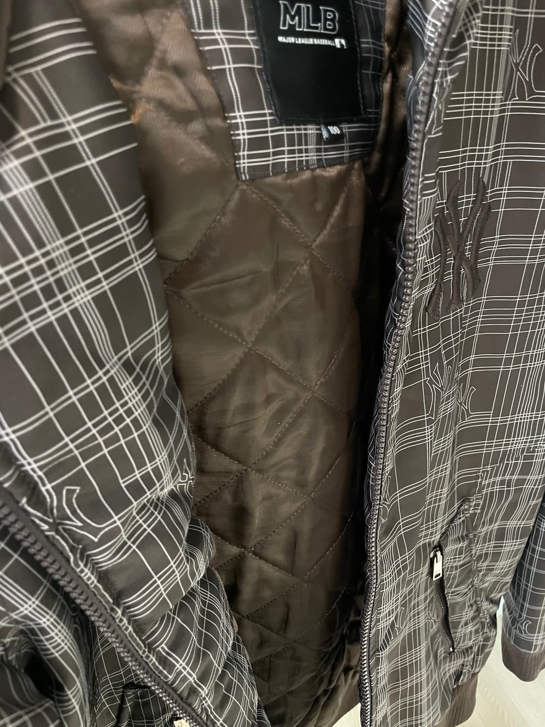 (100) MLB 양키스 브라운 체크 패디드 후드 자켓 상품이미지4