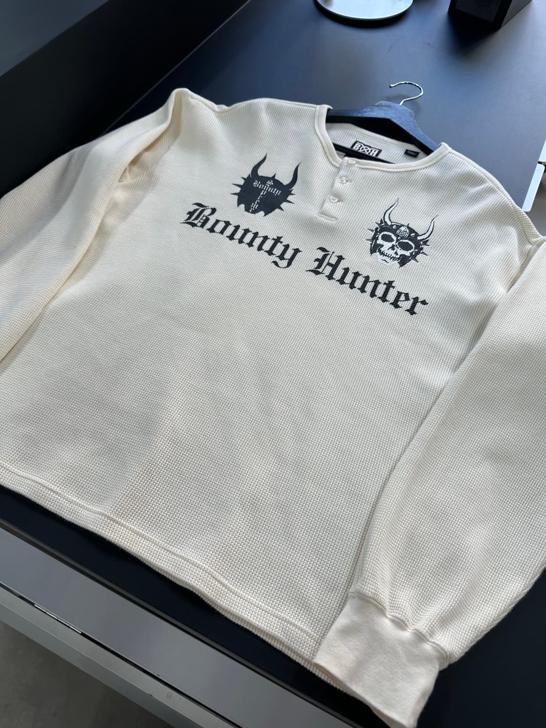 슈프림 x 바운티헌터 23AW 서멀 헨리 와플 롱슬리브긴팔티 상품이미지4