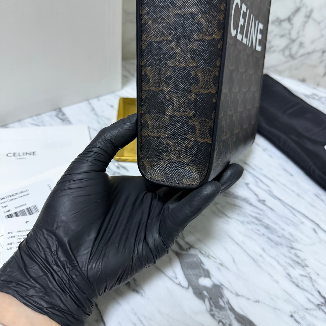 셀린느 트리옹프 캔버스 카바스 미니 토트백 크로스백
미니 상품이미지5