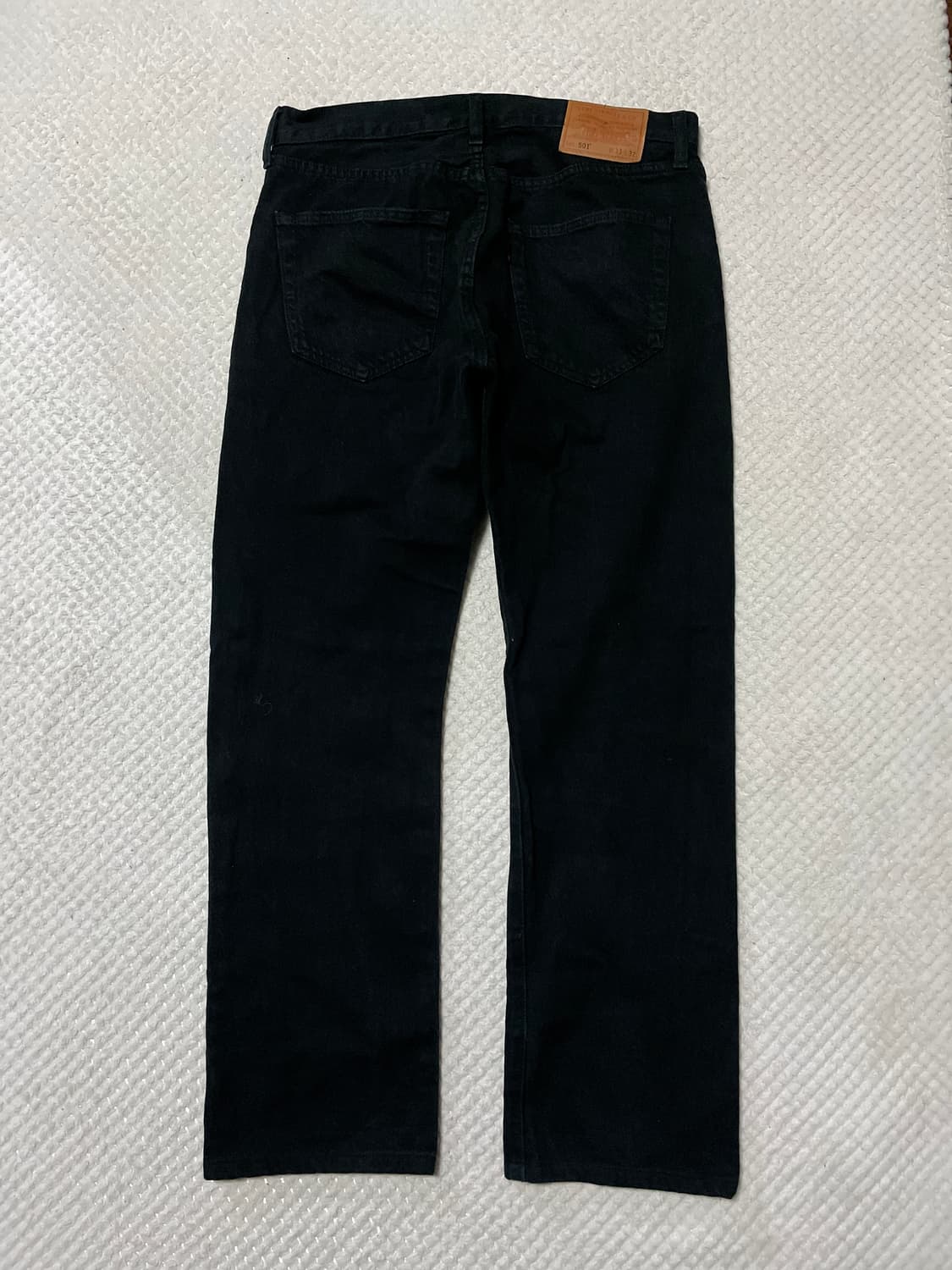 [33X32] 리바이스 501 프리미엄 오리지널 핏 데님 팬츠 흑청 상품이미지2