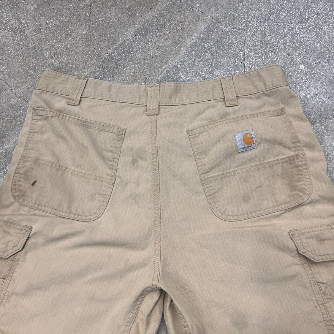 칼하트 립스탁 릴렉스핏 숏 베이지 상품이미지6