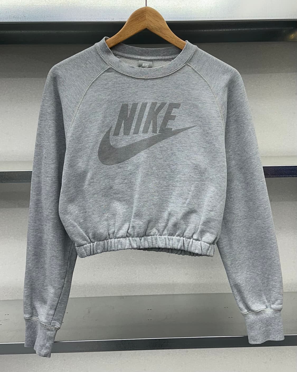 (WOMEN)나이키 크롭 맨투맨-M1587 상품이미지2