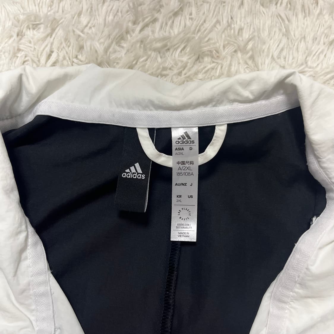 Adidas essentials F1 BP2 windbreaker 상품이미지6