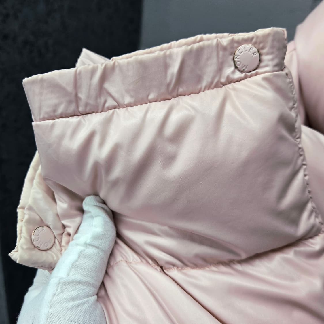 몽클레어 빅로고 숏패딩 여성1사이즈 상품이미지5