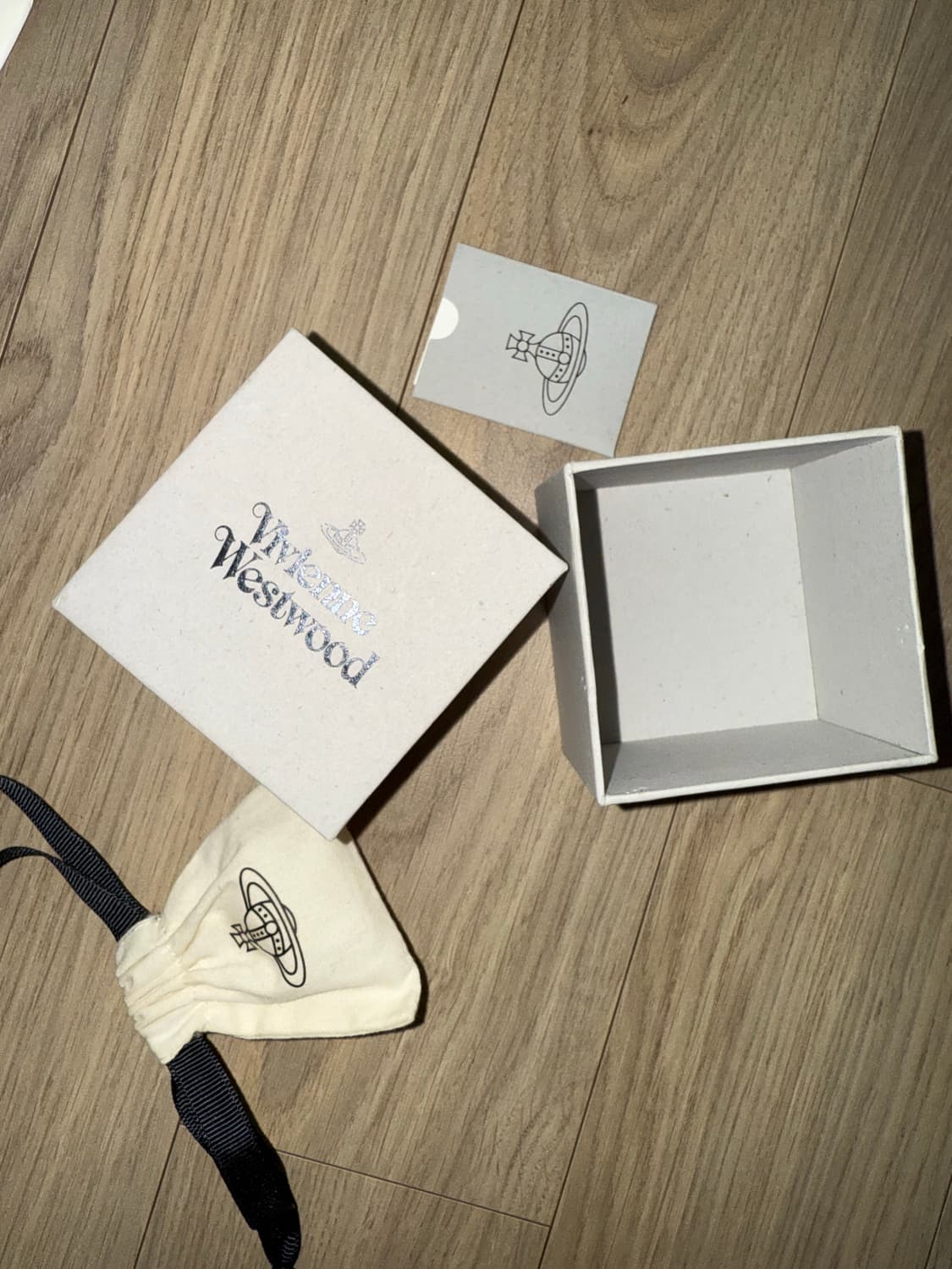 비비안웨스트우드 진주 목걸이 상품이미지2