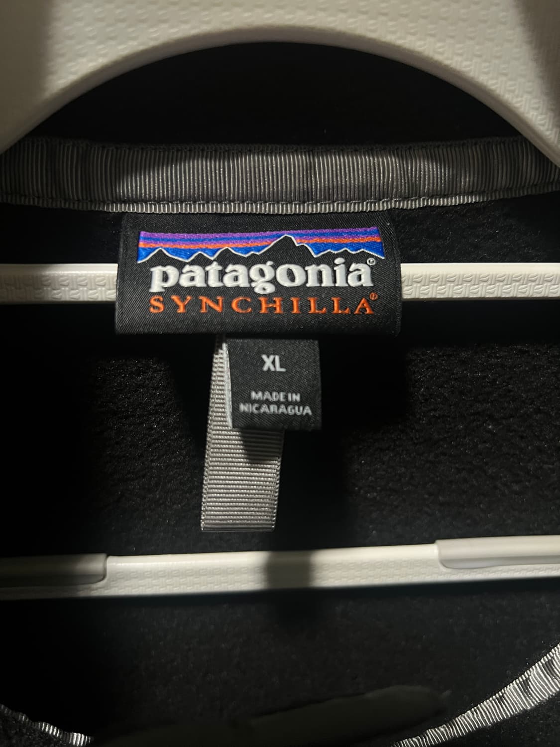 [xl] 파타고니아 신칠라 스냅티 플리스 풀오버 블랙 포지 그레이 상품이미지3