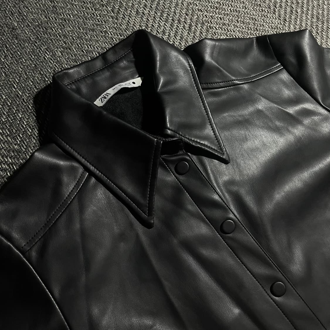 [L] ZARA 자라 레더 셔츠 상품이미지3