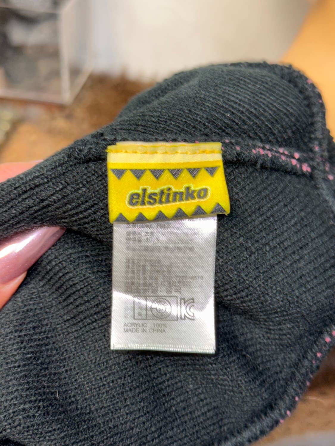 Elstinko black pink leopard lips beanie  상품이미지5