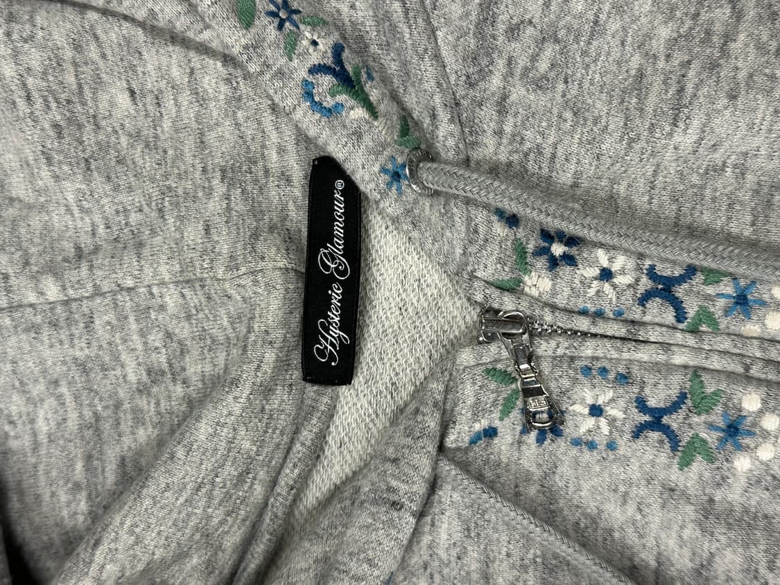 히스테릭 글래머 퍽베어 플라워 자수 후드 상품이미지4