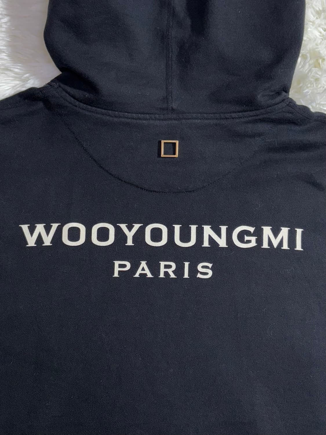 우영미 백로고 블랙 후드  상품이미지6