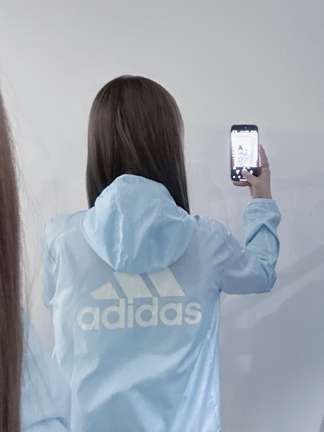 아디다스 베이비블루 스몰로고 런닝 바람막이 상품이미지3