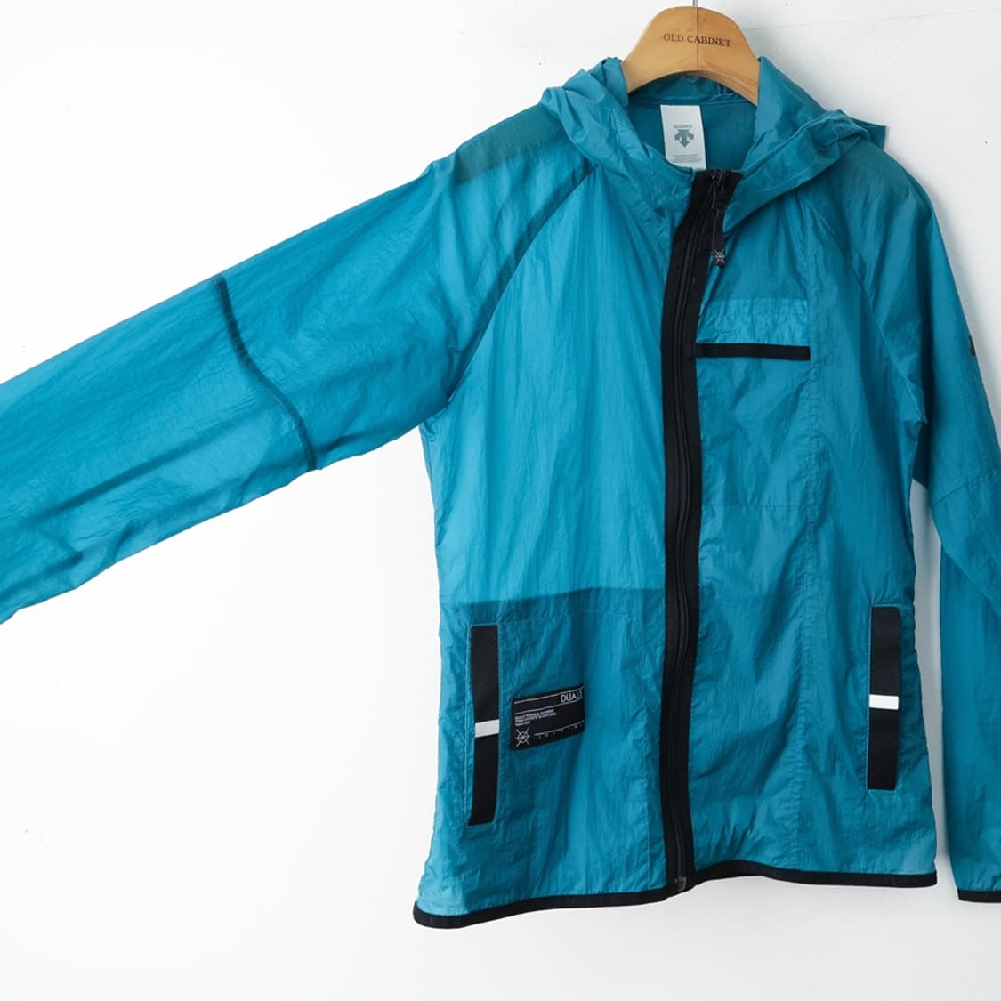 44/데상트 바람막이 상품이미지5