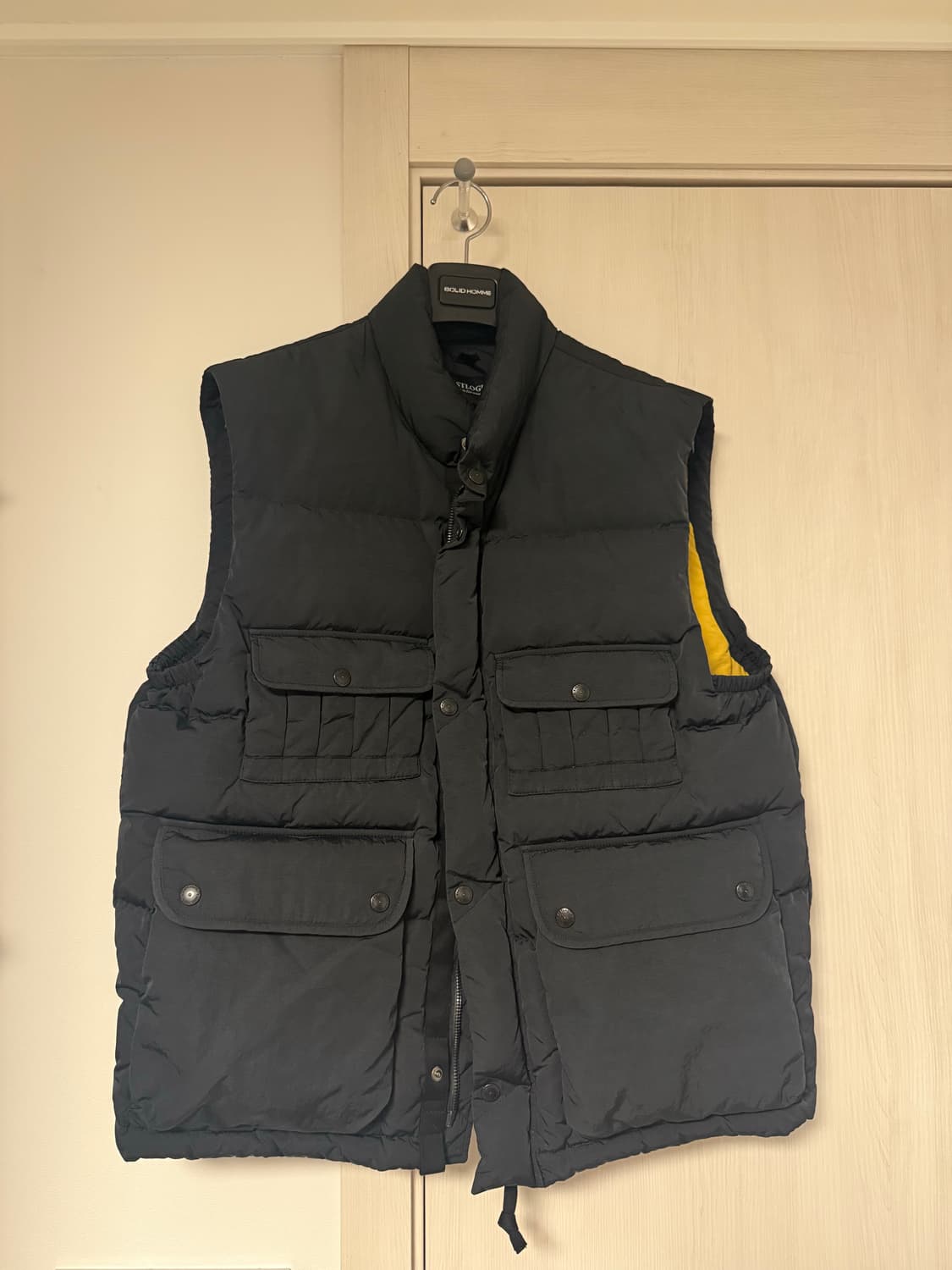 이스트로그 X 시리즈 콜라보 구스다운 패딩 조끼 상품이미지1