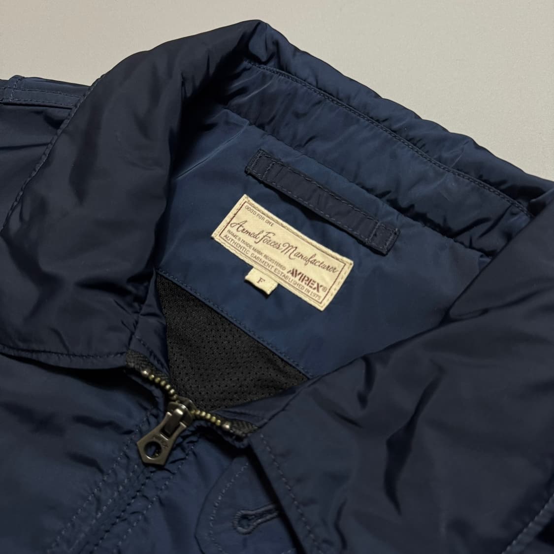 아비렉스 네이비 2017 레드불 레이스쇼 투웨이 칼라넥 플라이트 자켓 상품이미지3