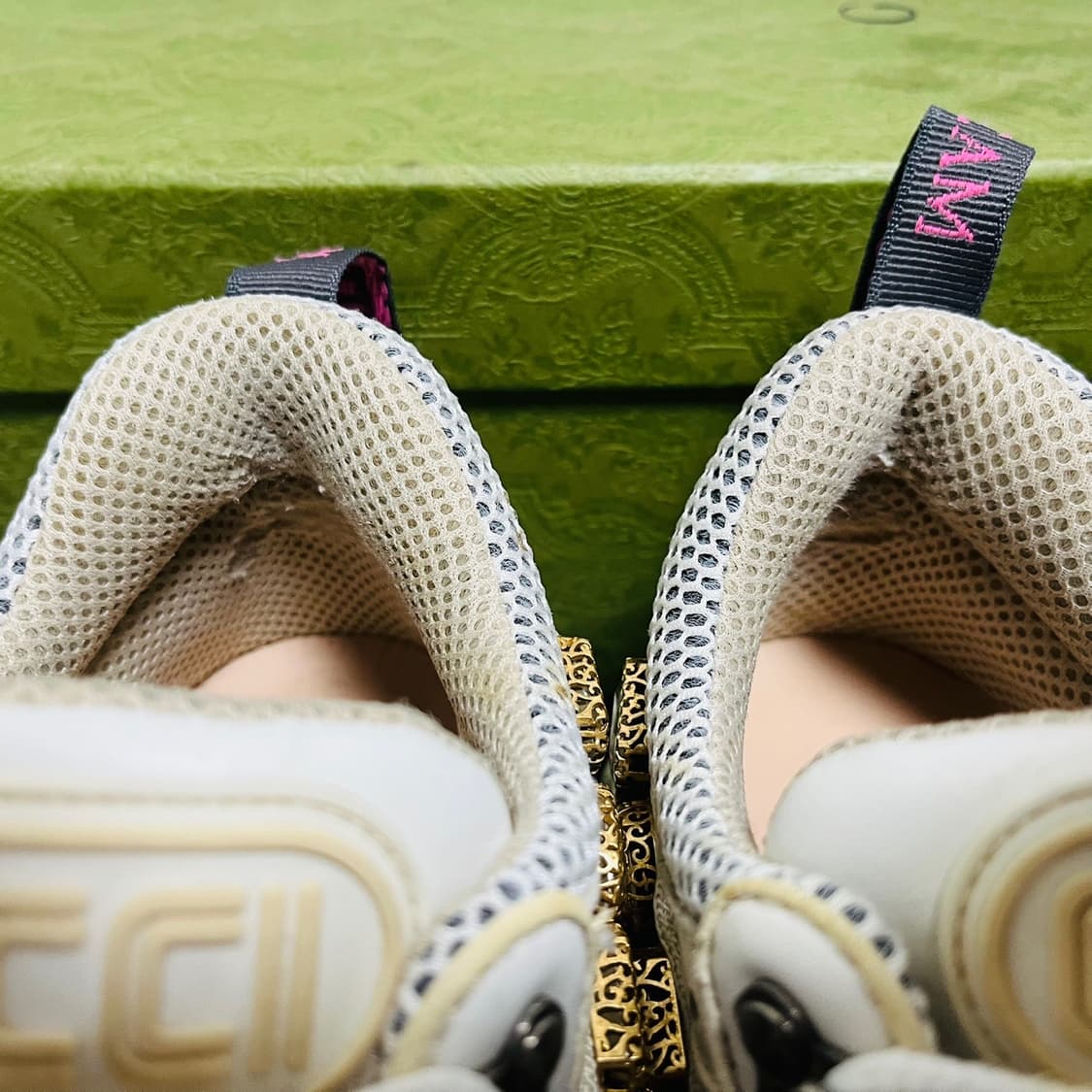 정품 37) 구찌 플래시 트랙 크리스탈 테니스 스니커즈 235~240 상품이미지6