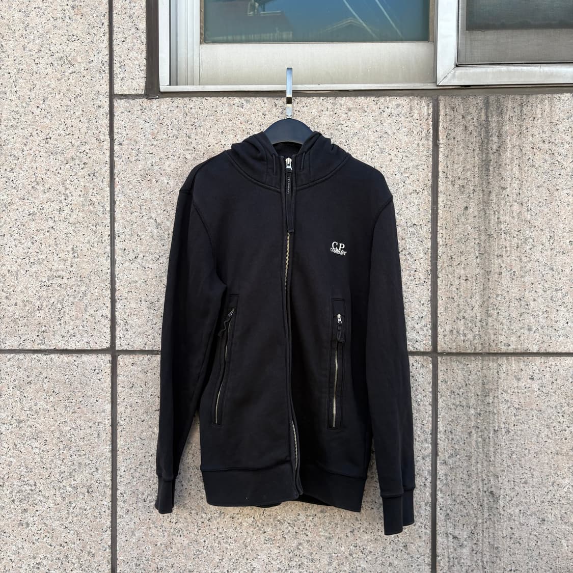 13FW 씨피컴퍼니 고글 후드 집업 상품이미지1