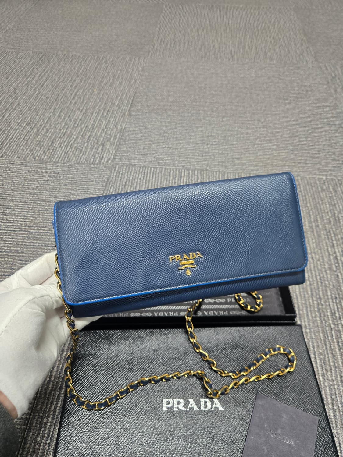 [특가][정품]프라다 사피아노woc 체인백 상품이미지1